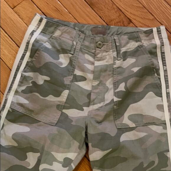 MOTHER the shaker chop crop Camo fray Pants - Picture 8 of 10